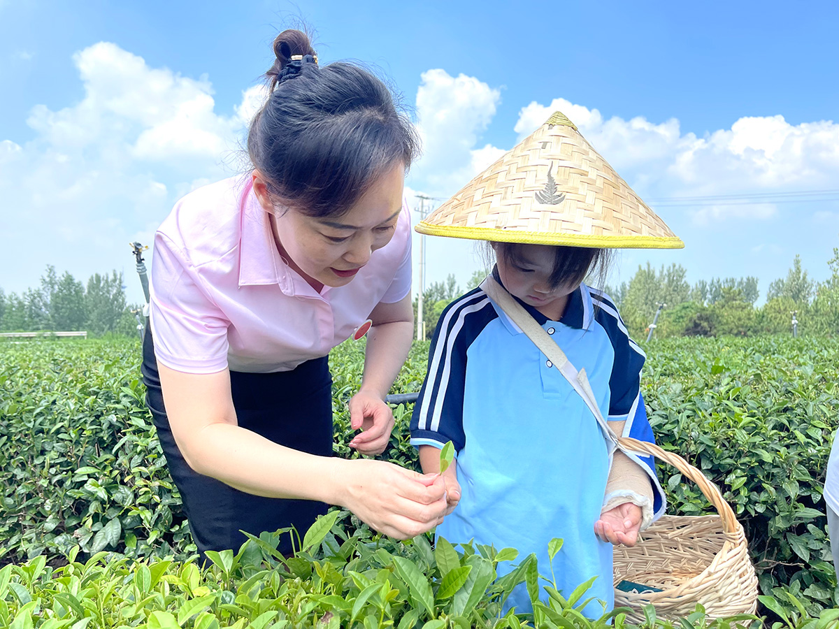 使命呼唤担当 榜样引领时代